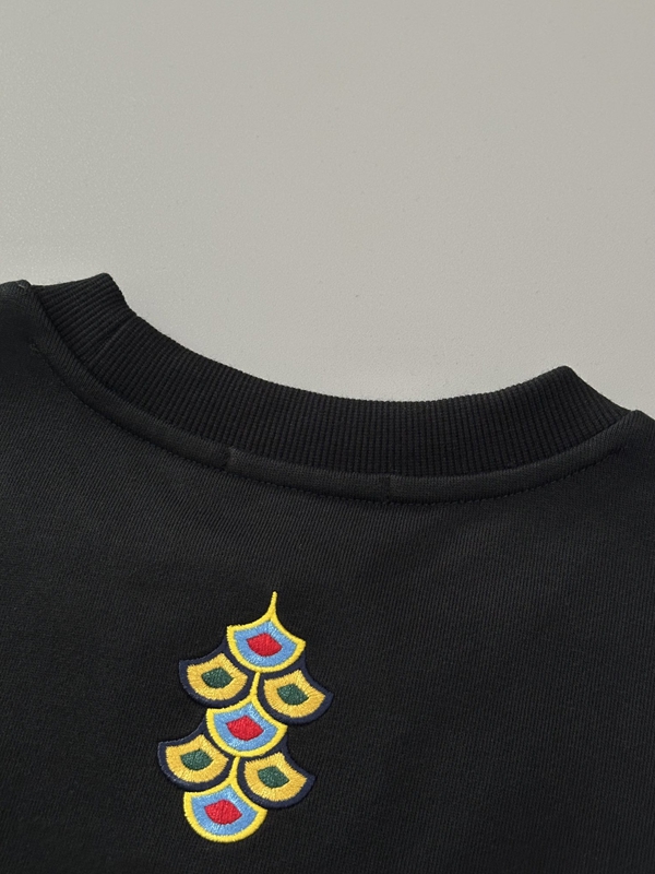 ブランドパーカー角部分ディテール